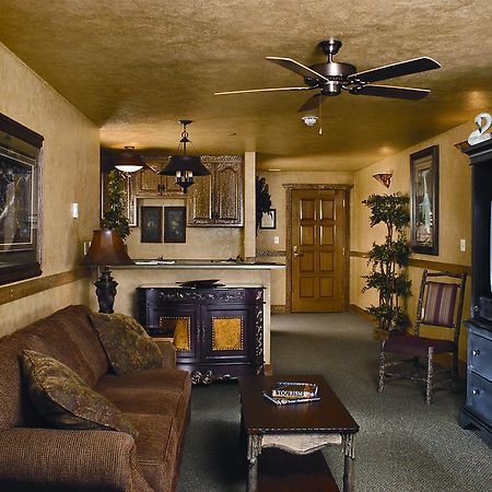 The Keeter Center At College Of The Ozarks Appartement Hollister Buitenkant foto